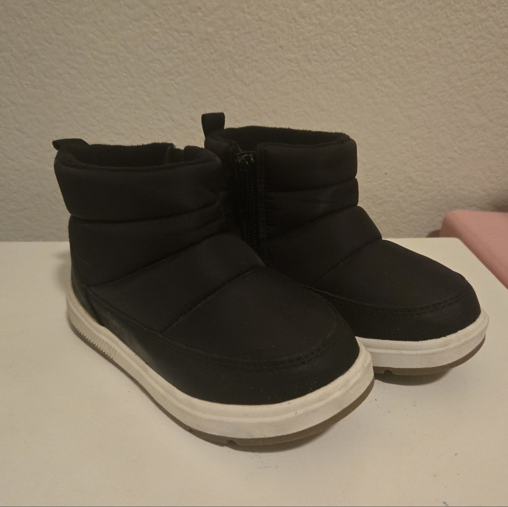 Cat & Jack Black and White Kids Boots